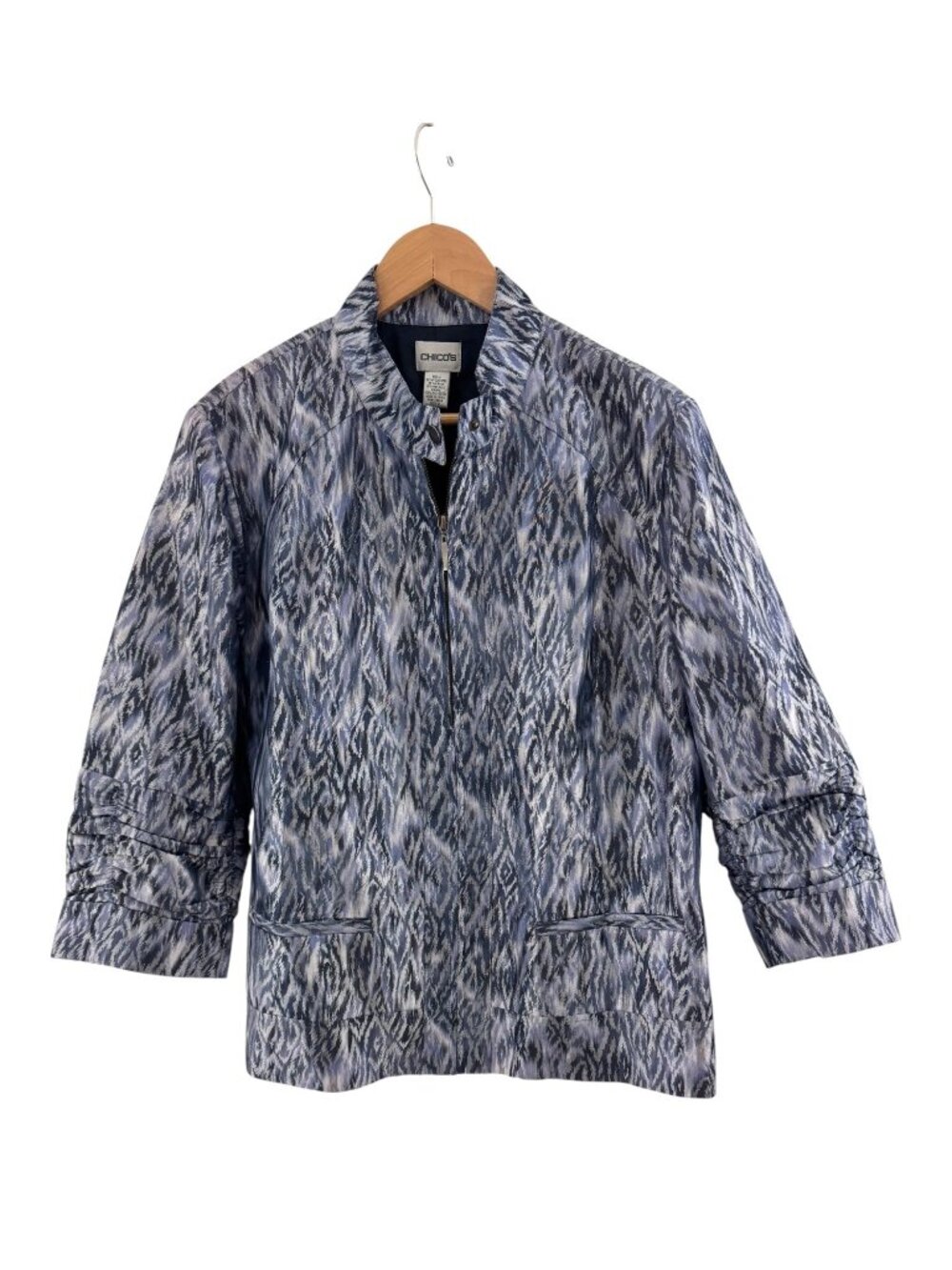 Chico's Size 3 = XL/16 Full Zip Shimmer‎ Silver Jacket Blazer Ruched 3/4 Sleeves